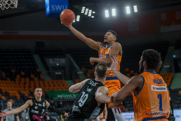 年成长迅速 年成长迅速